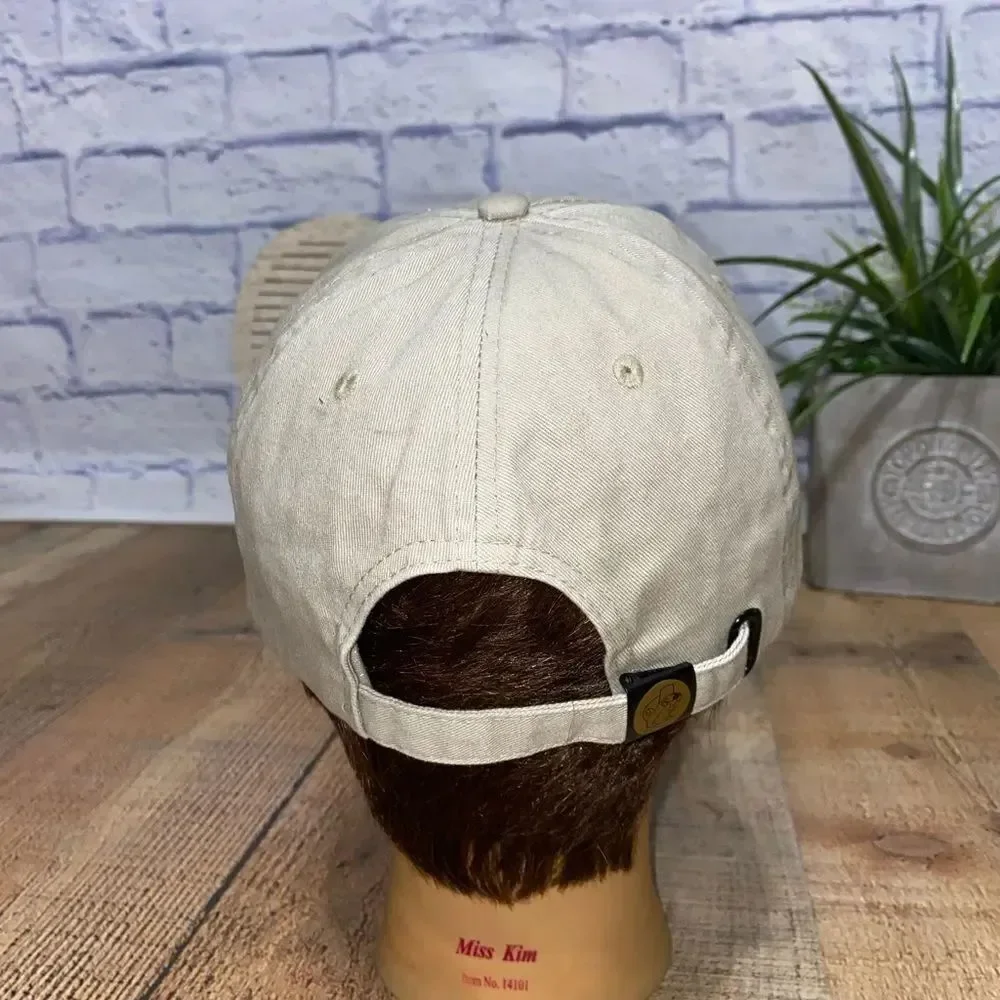 Adjustable khaki Buc-ee's baseball hat Bucees